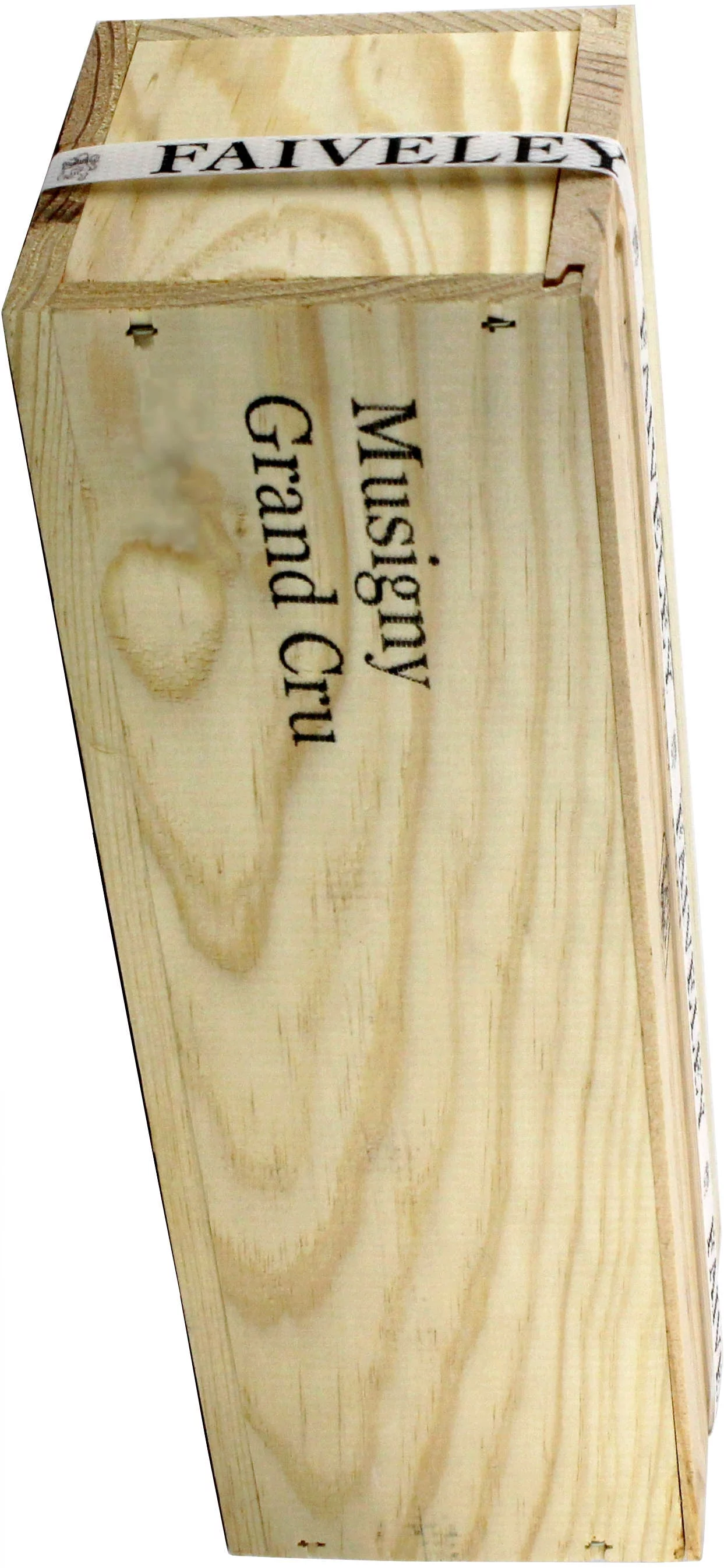 2021 Musigny Grand Cru Holzkiste - schräge Ansicht